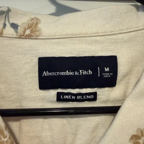 Abercrombie & Fitch Men's Floral Shirt - Cream, Blue, and Brown - Picture 2 of 2